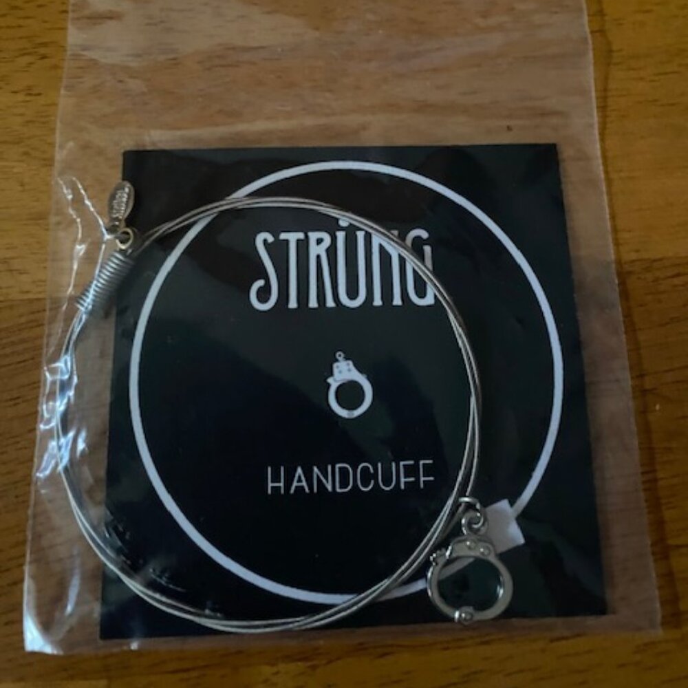 GUITAR STRING BRACELET